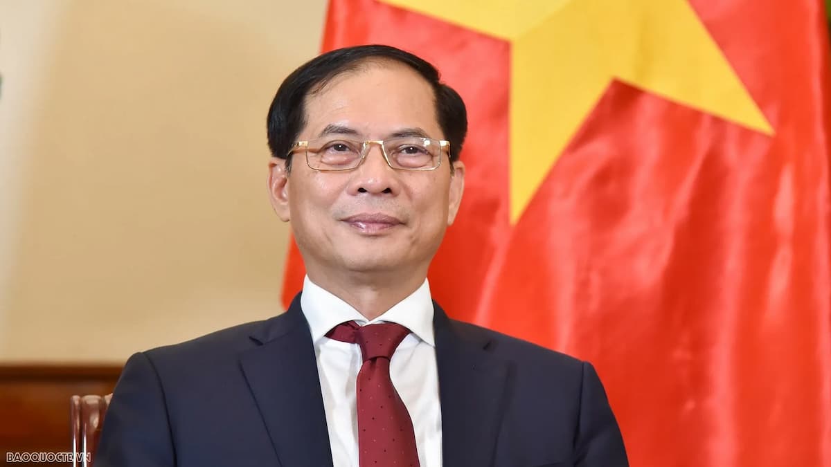 Deputy PM, Minister of Foreign Affairs Bui Thanh Son will visit China