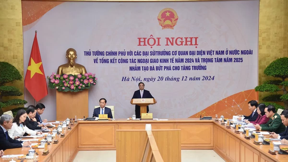 Ngoại giao kinh tế tạo đà bứt phá cho tăng trưởng năm 2025